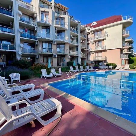 Starfish Romantic Free Parking Pool View Near Apartment *